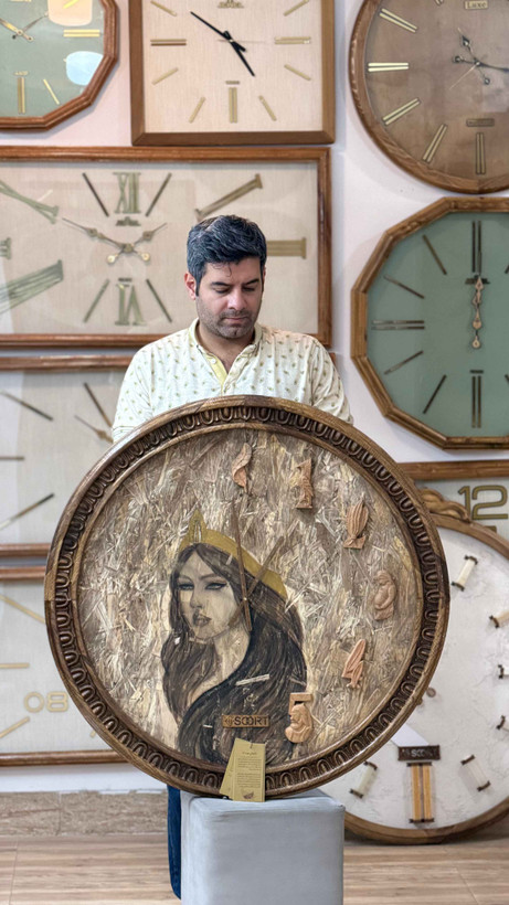 ساعت برند بسورت پر سوم طرح شاهنامه چوب طبیعی سایز 90